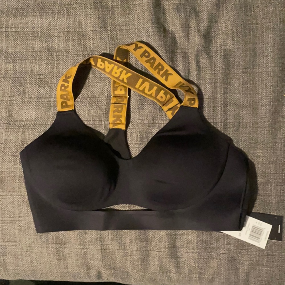 NWT Beyoncé Adidas Ivy Park Sports Bra